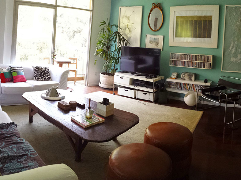 Ambiente residencial – living e sala de TV. Design de Fabiana Prado.